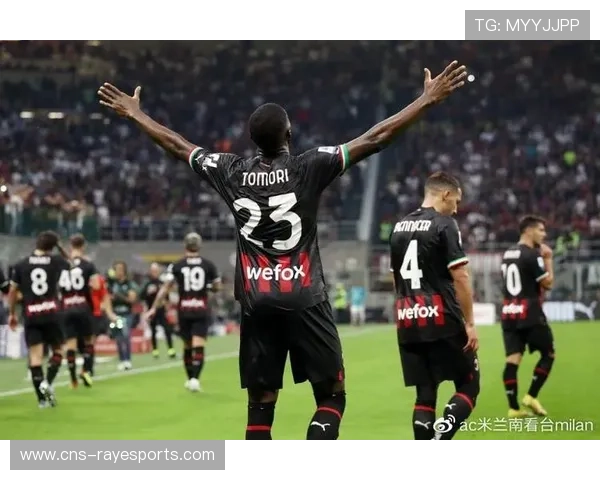科莫强势反弹升至积分榜第四，仅落后AC米兰两分继续冲击前三